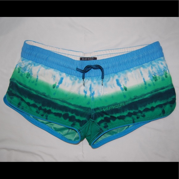 Island Haze Swim Shorts/Bikini Coverup - Picture 4 of 5